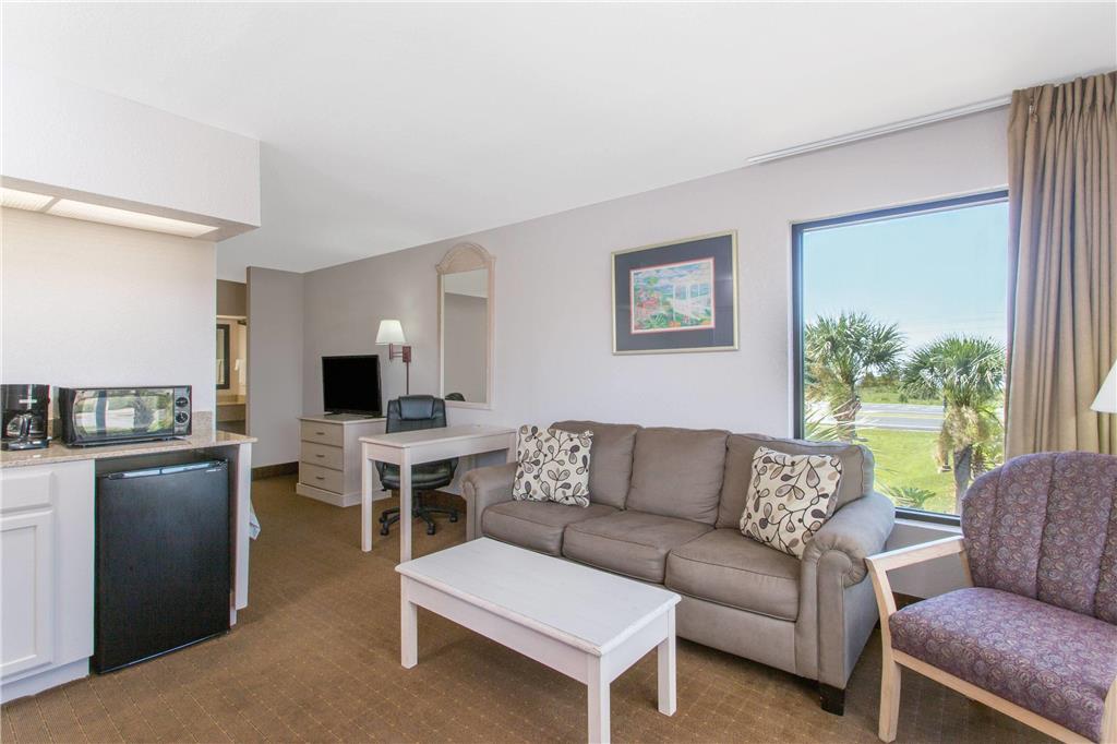 Days Inn & Suites By Wyndham Navarre - Near Beaches Hurlburt Habitación foto